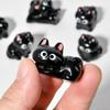 Фигурка кошки из мультяшной смолы, мини-котенок, наклонная голова, украшения для дома, креативные настольные маленькие фигурки для автомобиля