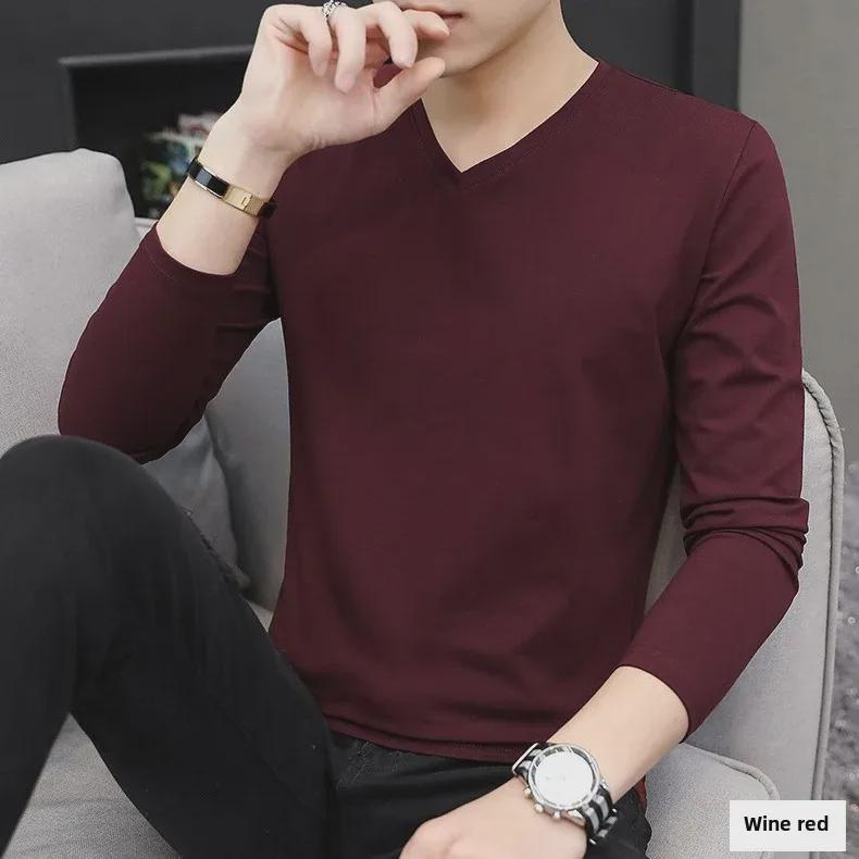 Мужская белая базовая футболка с V-образным вырезом и длинным рукавом на осень и зиму