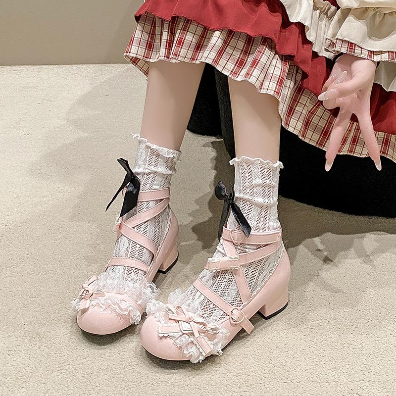 Маленькие кожаные туфли бант милые туфли Мэри Джейн 2025 новые лоли женщины сладкий кружевной край толстый каблук пряжка кожаные туфли
