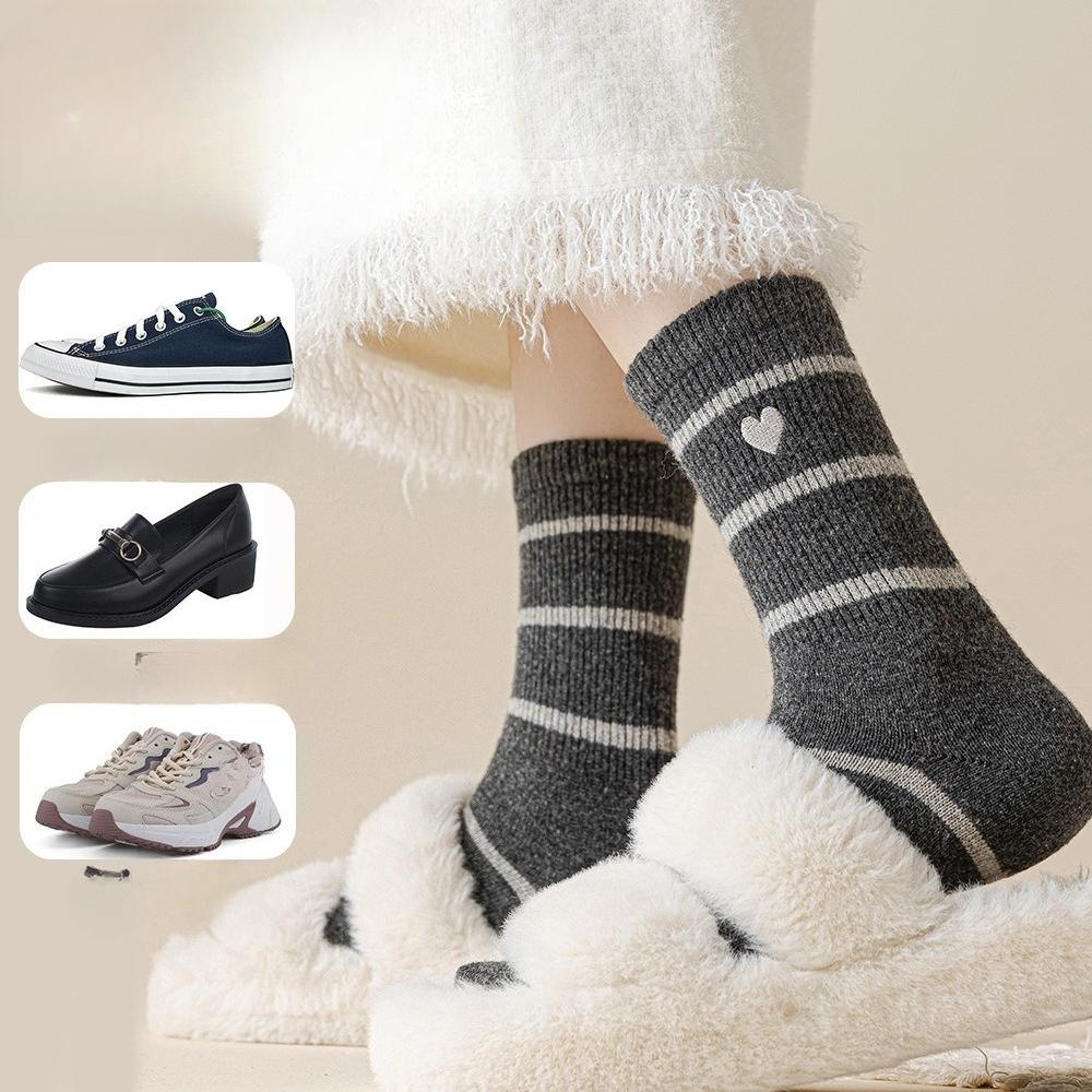 Wool Socks for Women's Autumn and Winter Thickened Warm Socks for Women's Feet Warm Sleep Thickened Cashmere Mid-calf Socks for Autumn and Winter