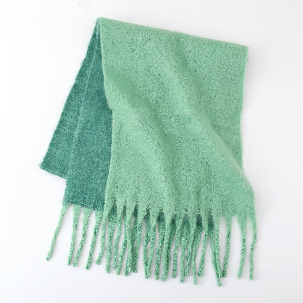 Мохеровый шарф женский зимний двухцветный мягкий восковой утолщенный осенне-зимний с грубой бахромой универсальный парный шарф