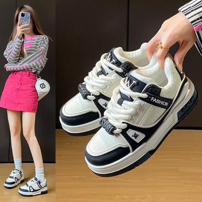 Маленькие белые туфли женские осенние новые корейская версия ins женские студенческие повседневные спортивные универсальные туфли на плоской подошве