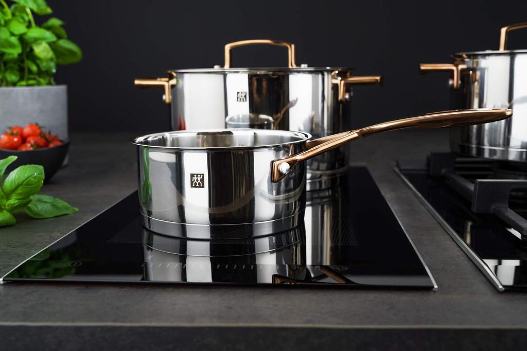 Zwilling Henckels Japan Sera Rose Gold Frying Pan Stainless Steel 3 Layer Bottom Structure IH Compatible Dishwasher Safe 10 Year Warranty Official