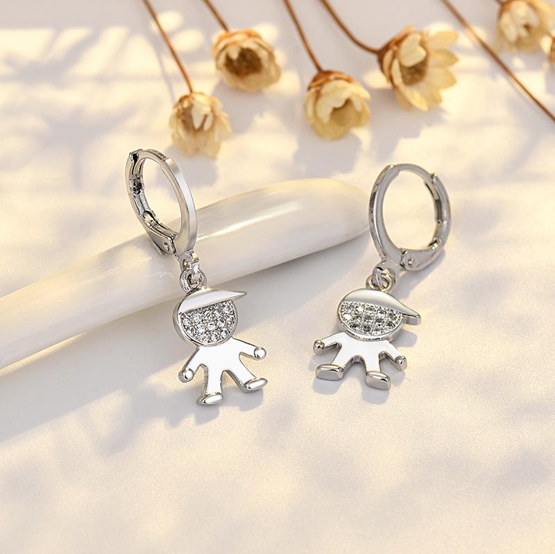 Модные, Простые и Универсальные Серьги для Мальчиков для Женщин Нишевый Дизайн Мультяшные Серьги Золотистые