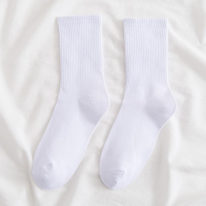 Colorful Women's Medium-Tube Cotton Socks - Trendy Macaron Candy Colors for Spring and Autumn