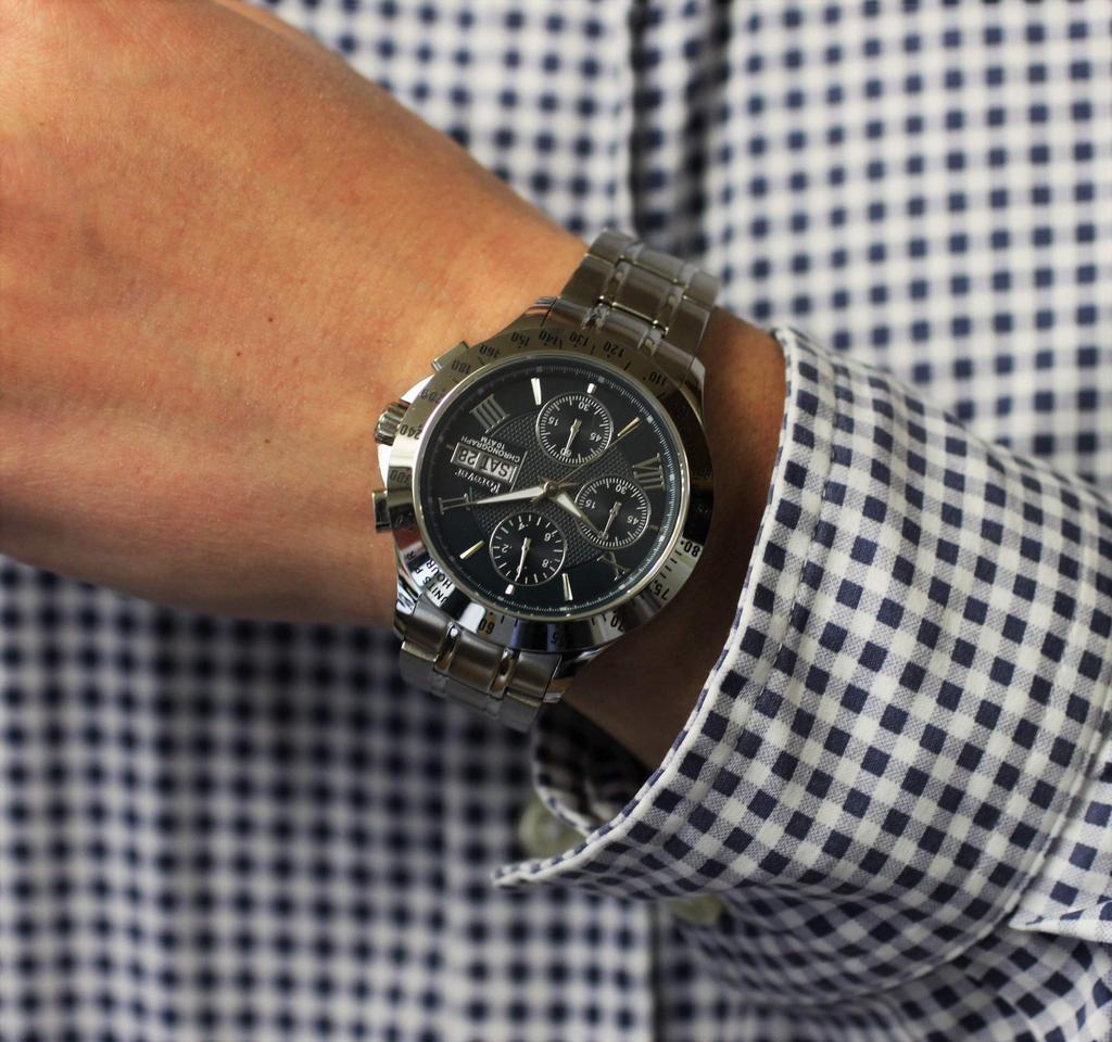 Forever Chronograph Gem with the Presence of a Valuable High Speed Second Chronograph 10 ATM Water Resistant Calendar Date Day of the Week Tachymeter