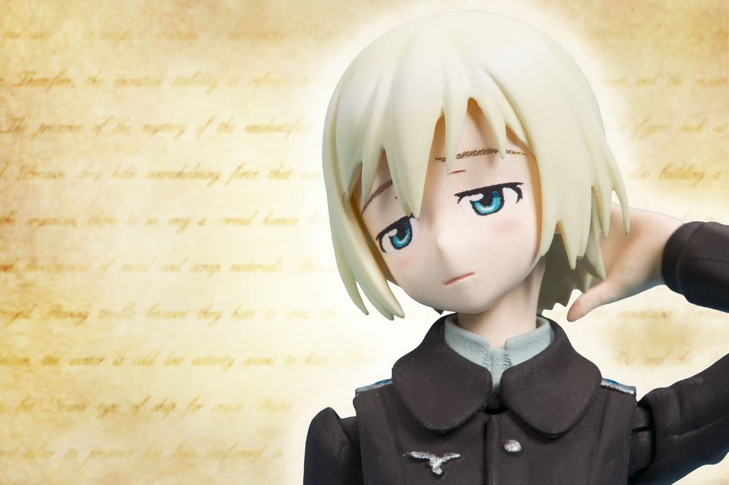 TAMASHII NATIONS Strike Witches 2 Armor Girls Project Erica Hartmann Allied 501st Joint Fighter Wing