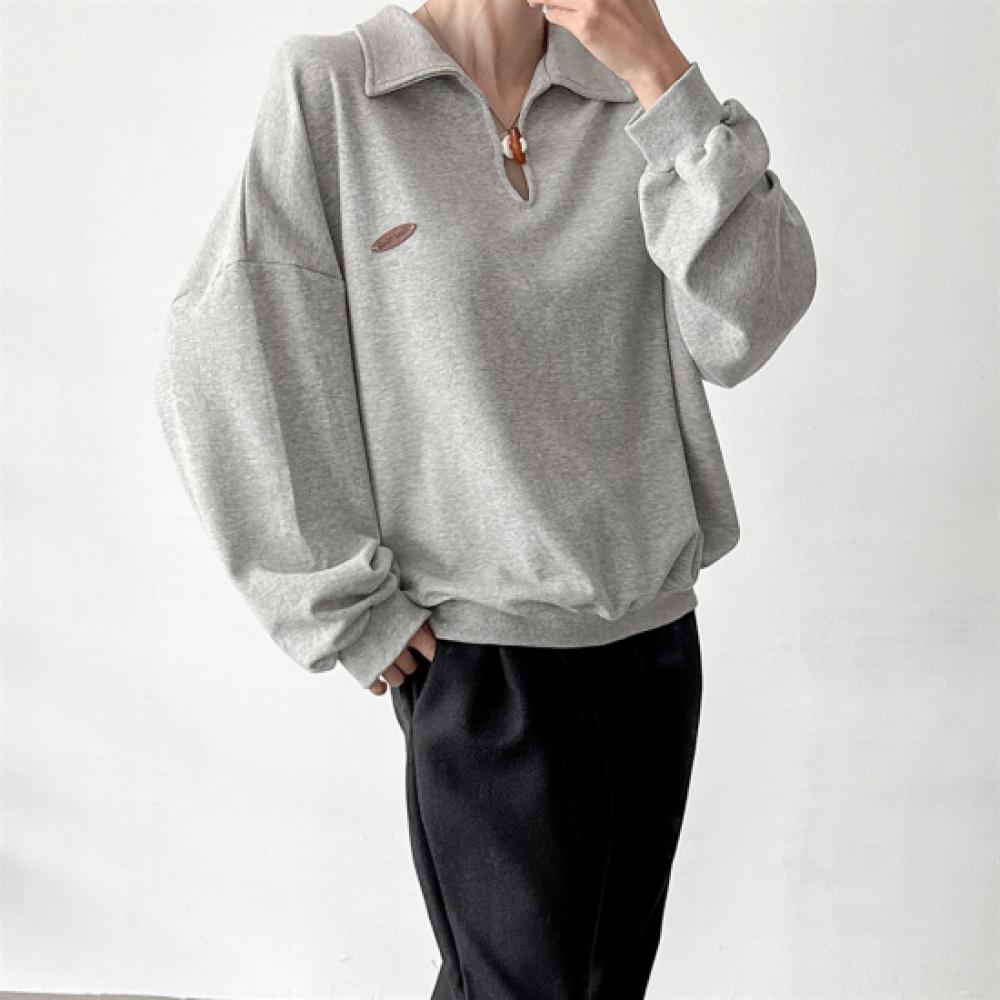 New Arrivals Open Run Women Oversized Collar Neck Pendant Puff Sweatshirt