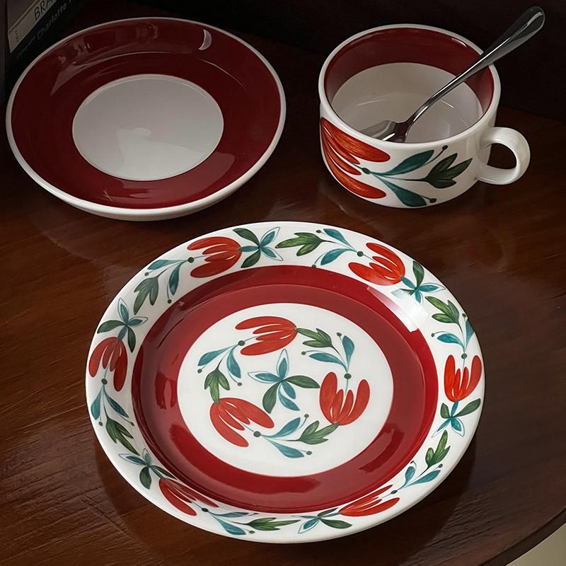 Light Luxury Retro Red Hibiscus Flower Coffee Cup Saucer High Sense Medieval Afternoon Tea Tea Cup Office Latte Cup