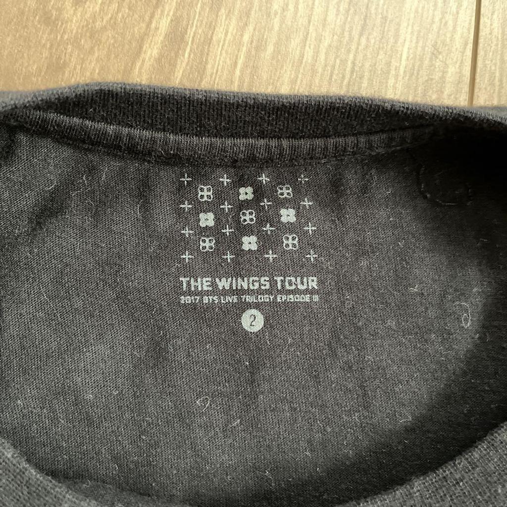[Б/У] Футболка BTS THE WINGS TOUR размер 2