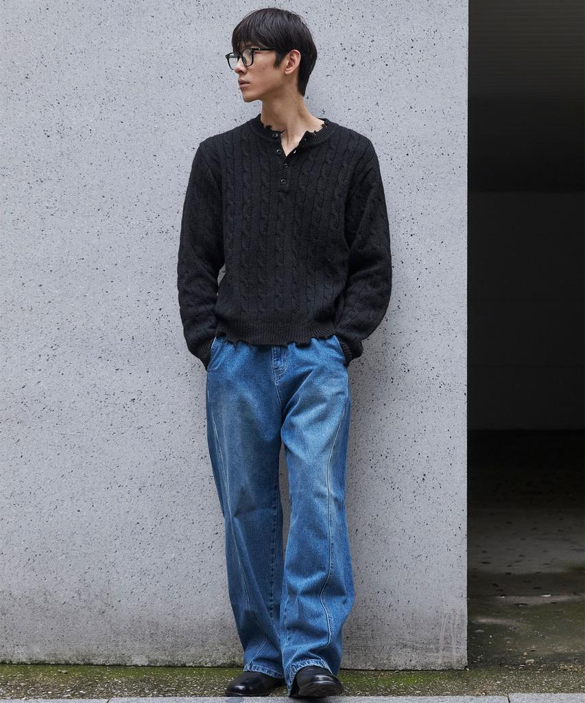 SENTAIR Damaged Cable Henley Neck Knit_Black