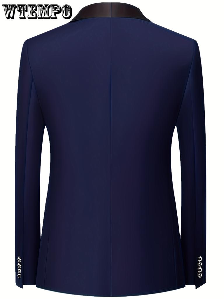 Комплект из 3 классических мужских костюмов: пиджак с воротником-шалью, однобортный жилет с V-образным вырезом и облегающие брюки.