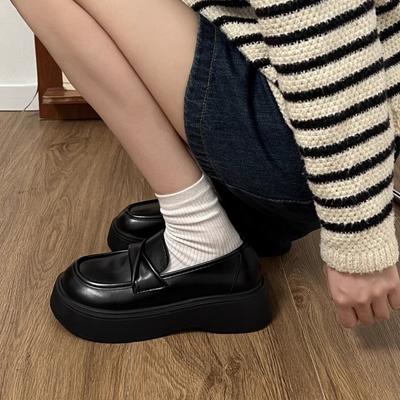 Лоферы Женские туфли на платформе Ретро-туфли с одной педалью Черные британские маленькие кожаные туфли