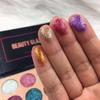 BEAUTY GLAZED - Палетка теней для век из 15 прессованных глиттерных оттенков