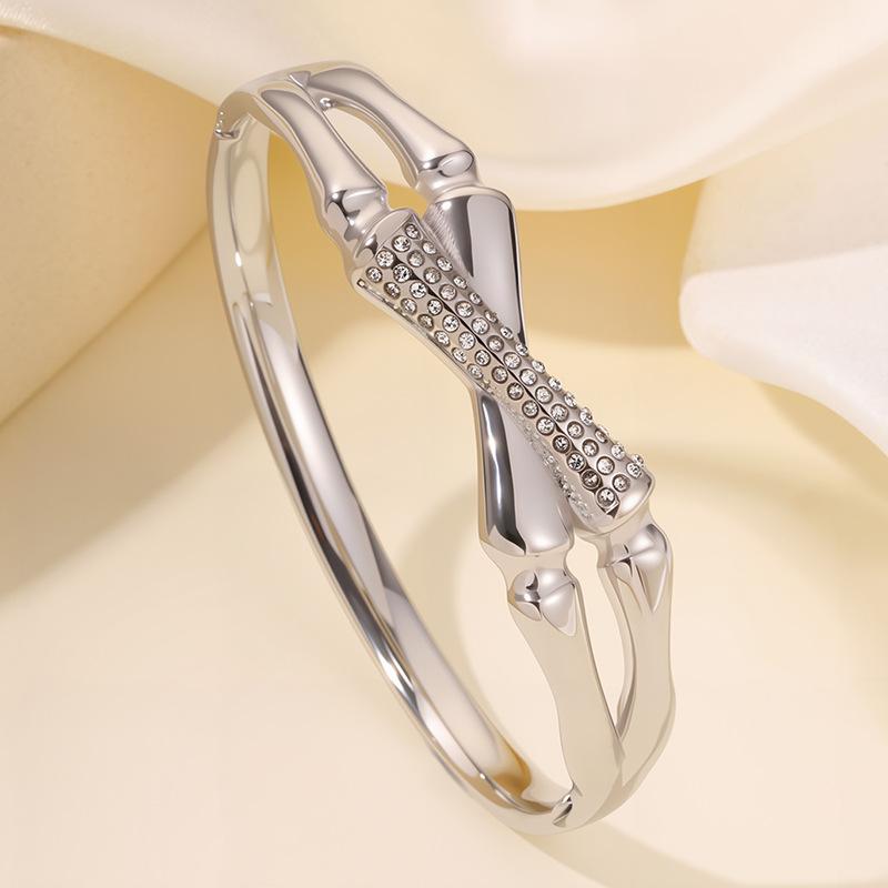 Light Luxury Style Cross-bone Bamboo Jewelry Bracelet