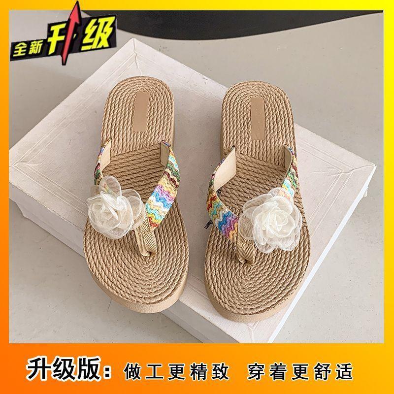 Нишевый дизайн, фееричный стиль, летние шлепанцы для отпуска 2025, новая модная модель, с цветами, на толстой подошве, на танкетке, шлепанцы для девочки
