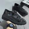 Leather Brogue Shoes for Men Black Thick Sole Platform 2024 Trend High Quality Man Casual Shoe Retro Common Cowhide Pu
