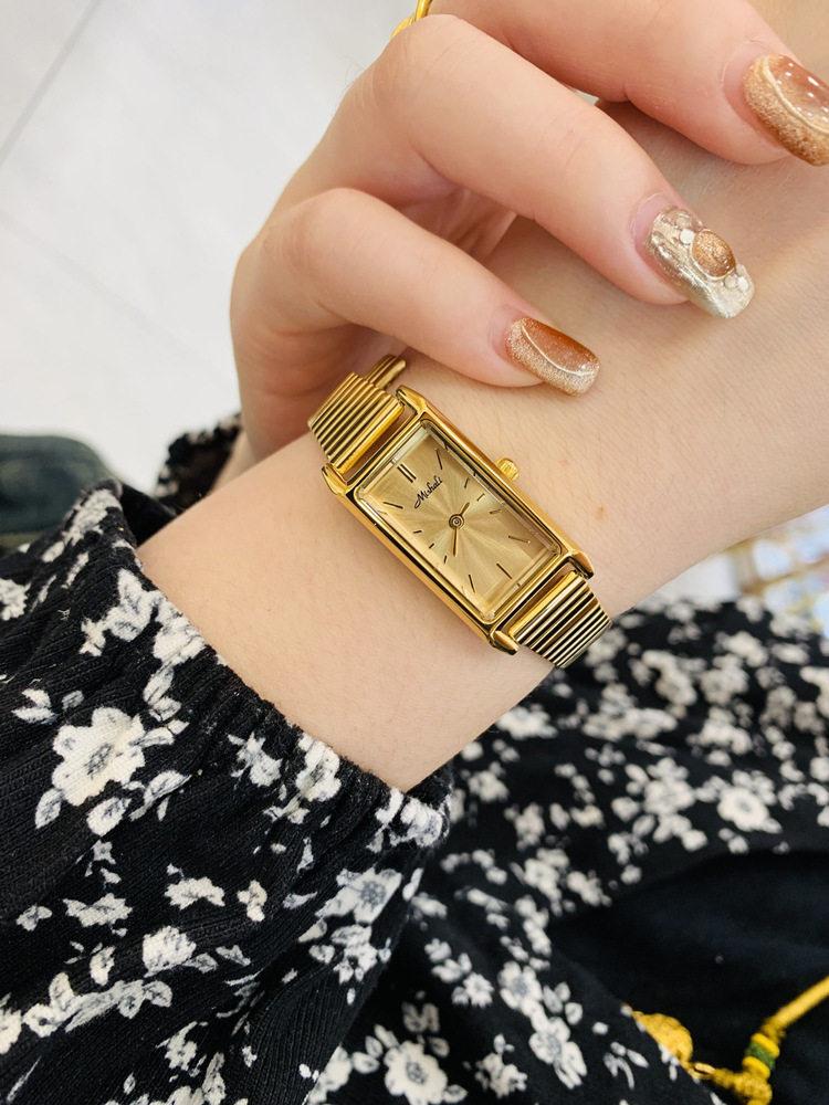 New Gold Watch, Rectangular, Simple Design With Bamboo-Shaped Steel Strap, Vintage And Retro Style, A Perfect Gift For Women.