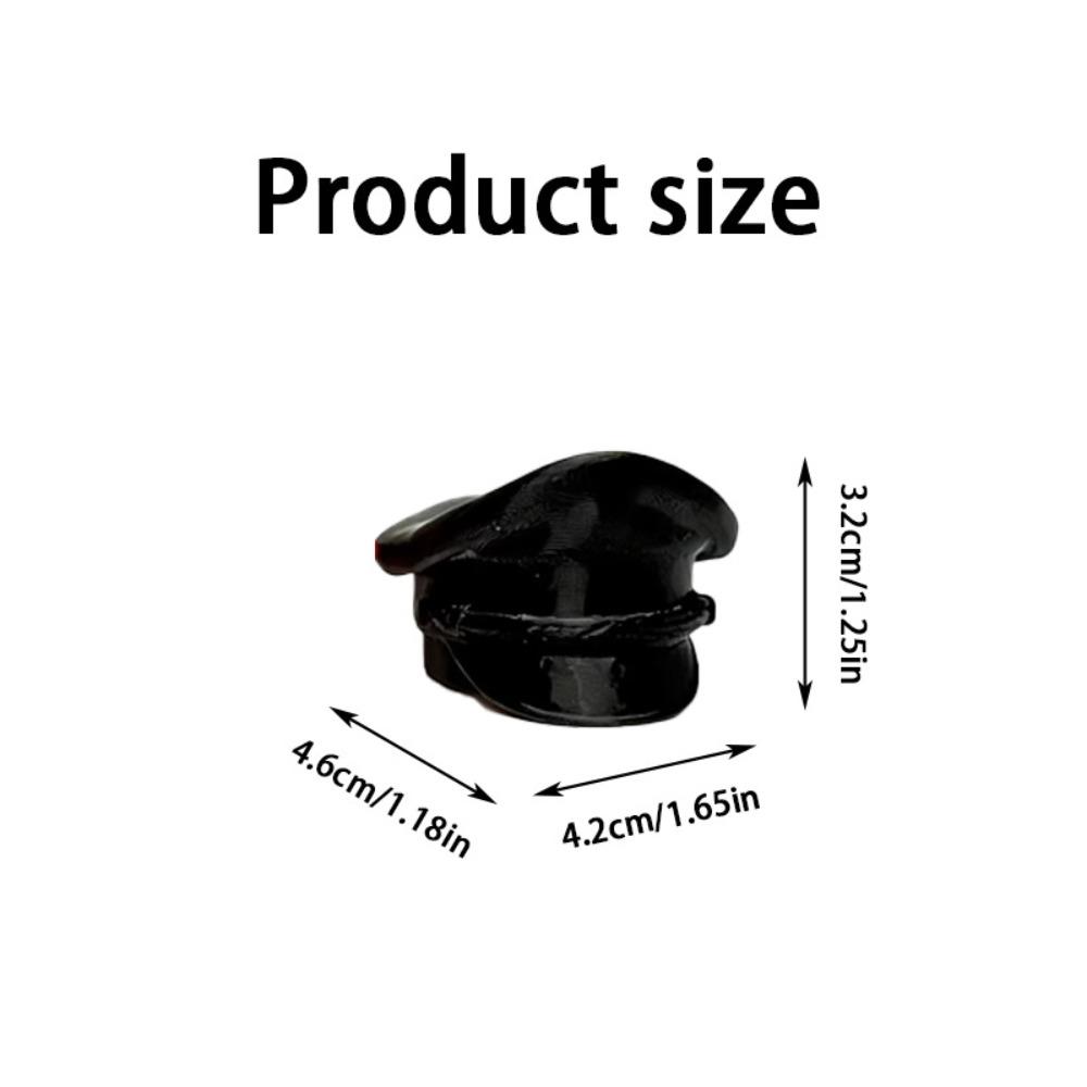 2PCS Creative Hat-shaped Bottle Cap Plastic Sunshade Cap Ornaments Cute Beer Bottle Cap Drink