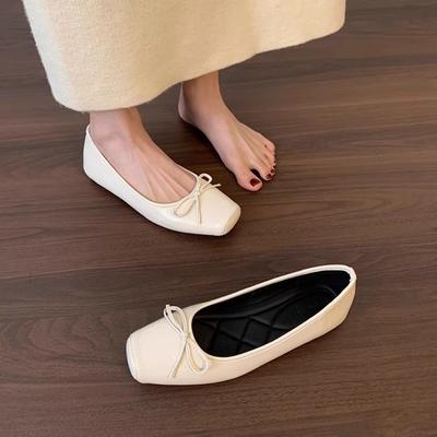 Мода 2025 Милые туфли-бабочки Женские лоскутные балетки из шелка и кожи Женские мокасины с квадратным носком-пяточком Серебристые балетки