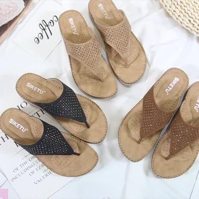 Европейские и американские тапочки на танкетке со стразами, лазерные шлепанцы, дышащие, полые, удобные и модные, на плоской подошве