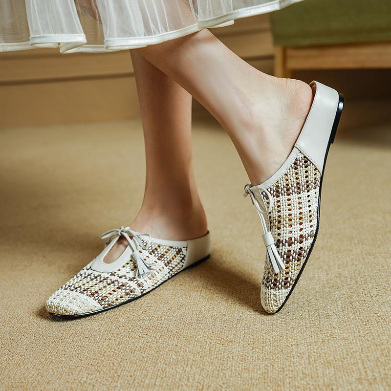 Мода 2025 Снаружи НОВЫЕ Летние Женские Мюли Женские Тапочки Лаконичные С закрытым носком С ремешком на пятке Круглый носок Низкий каблук Плетеные Современные Сандалии