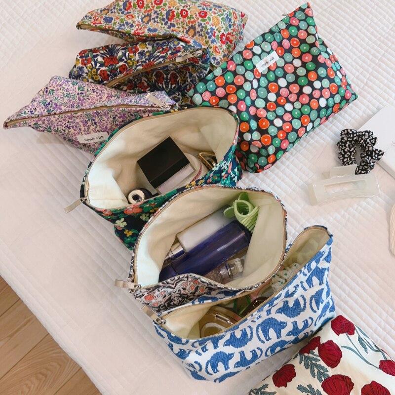 Большая вместительная винтажная косметичка с цветочным принтом, косметичка для хранения для женщин и девочек, дорожный органайзер, сумка для туалетных принадлежностей, косметичка для стирки