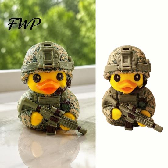 Desktop Collection Display Tactical Yellow Duck Figurine, Resin Ornament with Camouflage Combat Gamer Room Accessories Gear, Soldier Statue