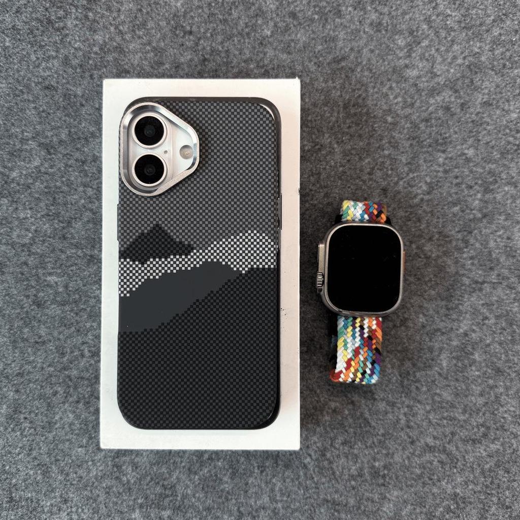 Магнитный чехол из углеродного волокна и кевлара для iPhone 17 Pro Max - Защитный чехол с ощущением кожи, устойчивый к падениям, для Apple 16