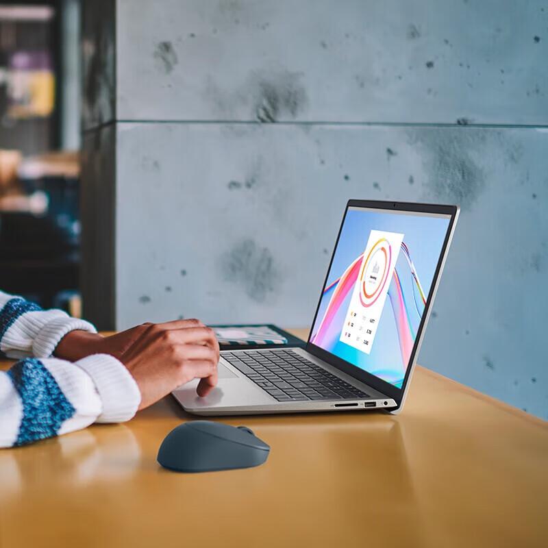 Dell Ноутбук Inspiron 15 3530 (Китайская версия)