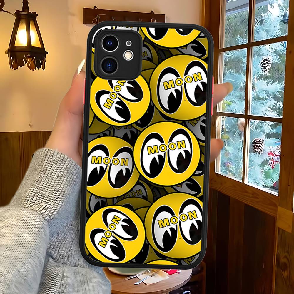 M-Moon-eyes Luxury Matte Protective Case For IPhone 16 15 14 13 12 11 Pro Max X XS MAX Protection Case