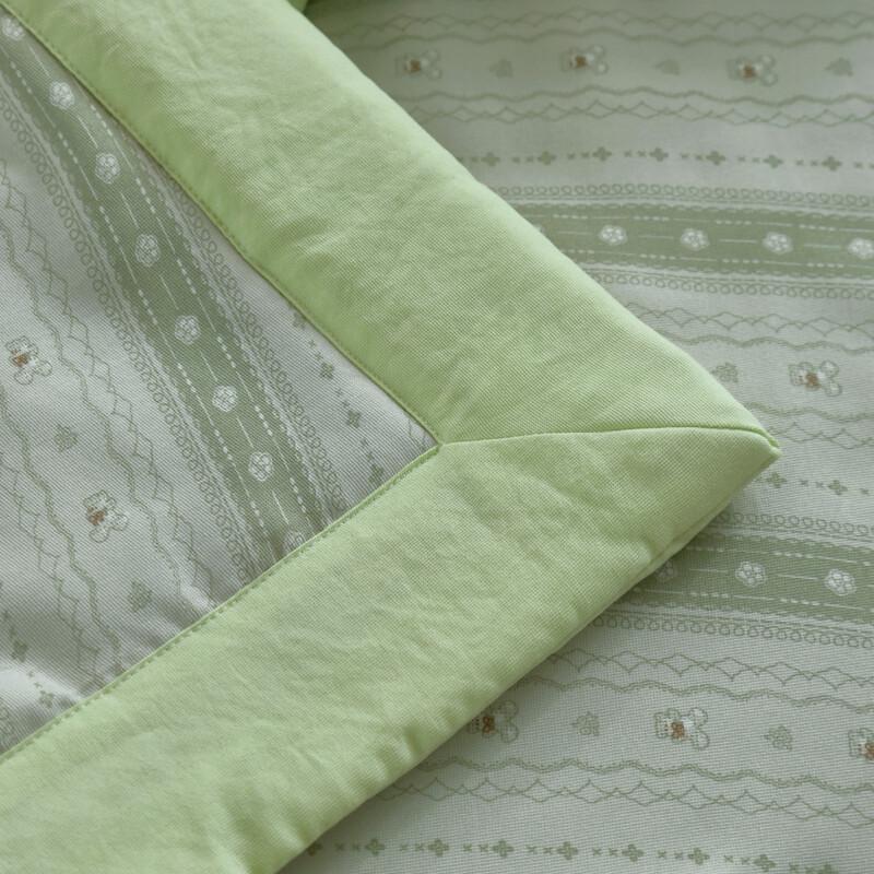 Playboy Breathable Summer Quilt