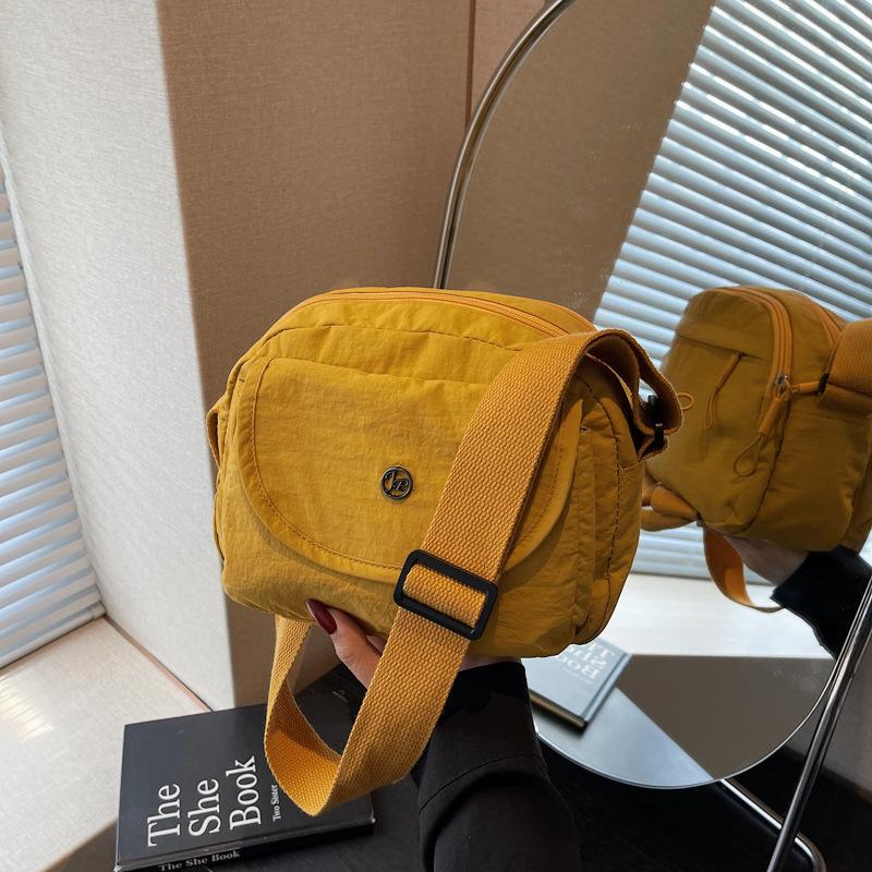 Повседневная маленькая сумка женская новая популярная модная легкая тканевая сумка сумка через плечо универсальная сумка-мессенджер маленькая квадратная сумка