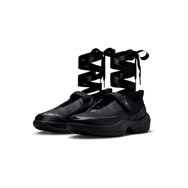 Женские кроссовки Air Jordan Pointe Black Summit White Антрацит IB8597-004