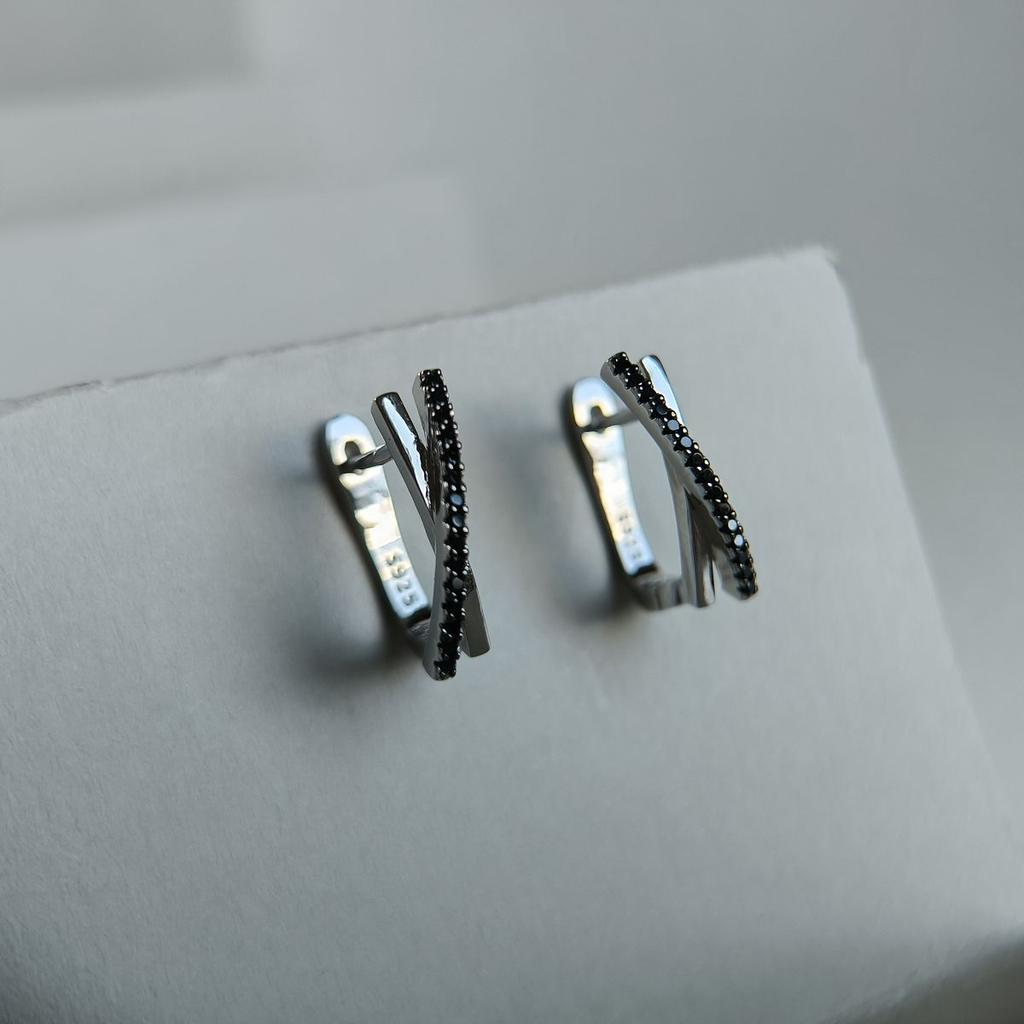 Серебряные серьги с фианитами (2187455)