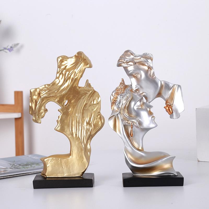 Творческий поцелуй Глубокая любовь Пара Статуя смола Ручная работа Украшение для дома Украшение для гостиной Осеннее украшение Украшение Свет Роскошь
