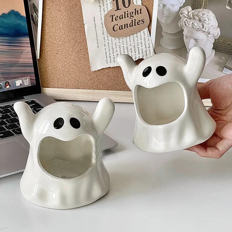 Creative Ghost Ceramic Ashtray Dormitory Home Living Room Gift For Boyfriend Personalized Gifts Cute Home Decor YLE434