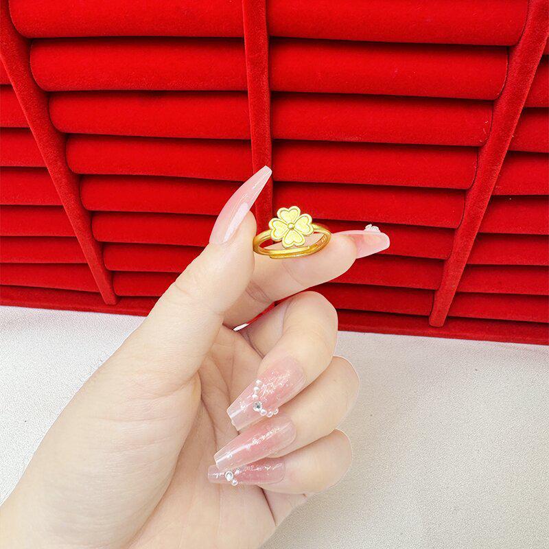 Изысканное открытое кольцо цвета песка и золота для женщин: Высококачественный нишевый дизайн, легкий роскошный стиль, стойкий цвет, имитация золота.