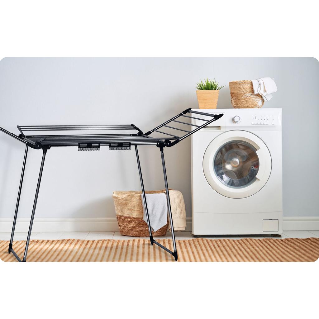 Standing Foldable Clothes Dryer With Line