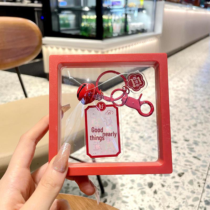 Брелок на выпускной: Мотивационный подарок для лучших учеников к экзаменам в старших классах и колледжах