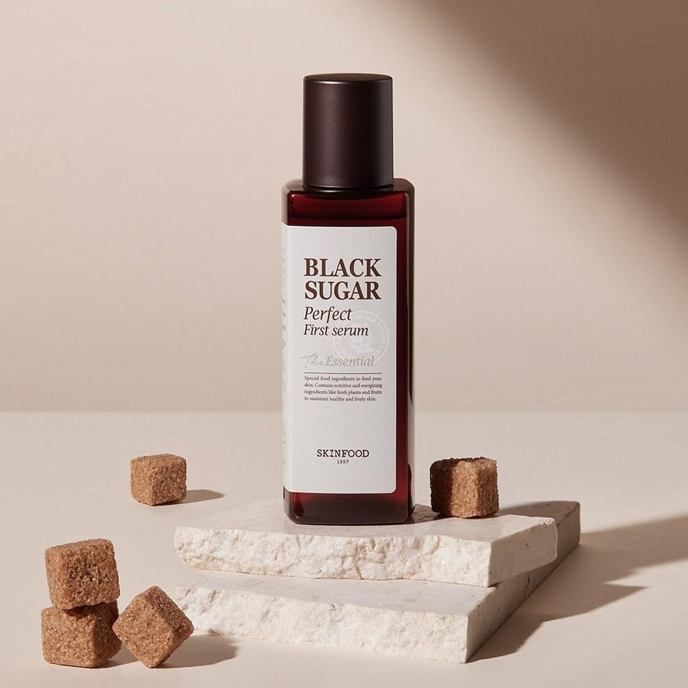 SKINFOOD Черный Сахар Идеальная Первая Сыворотка The Essential, 150 мл