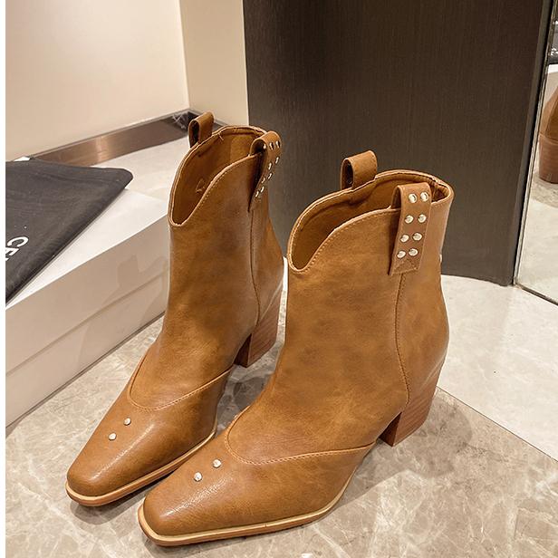 Ботильоны женские из искусственной кожи с острым носком сзади в стиле ретро на высоком каблуке женские ботинки в стиле вестерн модные короткие ботинки с заклепками D182