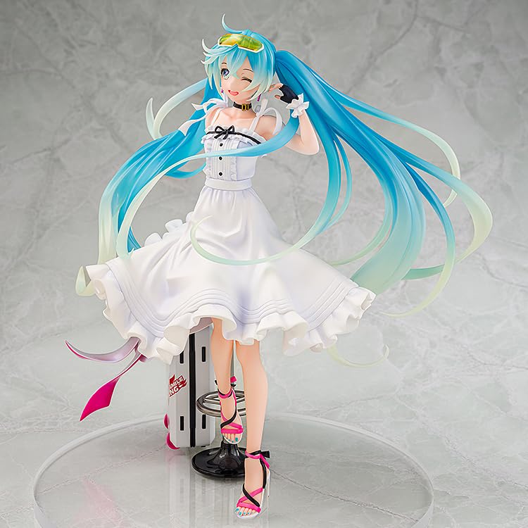Хатсуне Мику GT Project Racing Miku 2021 Стиль Отпуска Масштабная Пластиковая Окрашенная Готовая Фигурка Вер. 1/7