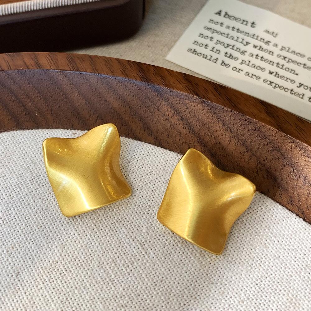 Fashionable, Light Luxury Temperament, Irregular Folds, Brushed Earrings, Personalized, Niche, High-end, Versatile Earrings for Women
