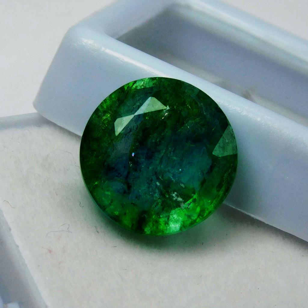Natural Green Emerald Loose Gemstone Colombian 7 ct Round Cut for Jewelry Making and Gem Collections
