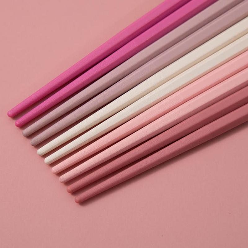 Палочки для еды Macaron Hexagon Alloy, нескользящие палочки для еды, минималистичные разноцветные палочки для еды для обеденного стола, кухонные гаджеты