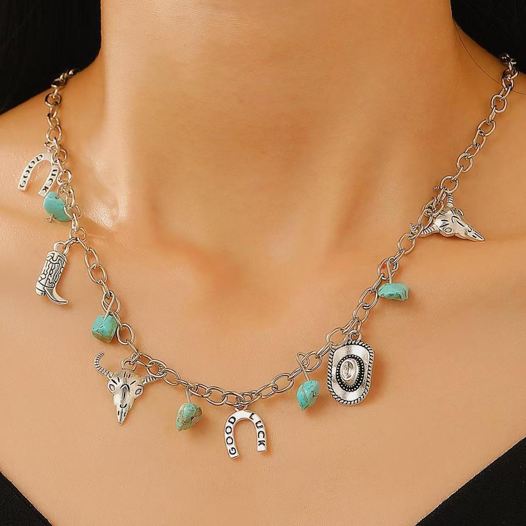 Punk Rivet Cross Clavicle Chain Choker Necklace for Men & Women