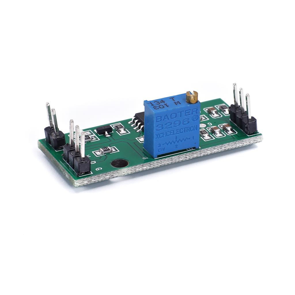 LM393 3.5-24V Voltage Comparator Module High Level Output Analog Comparator Control With LED Indicator