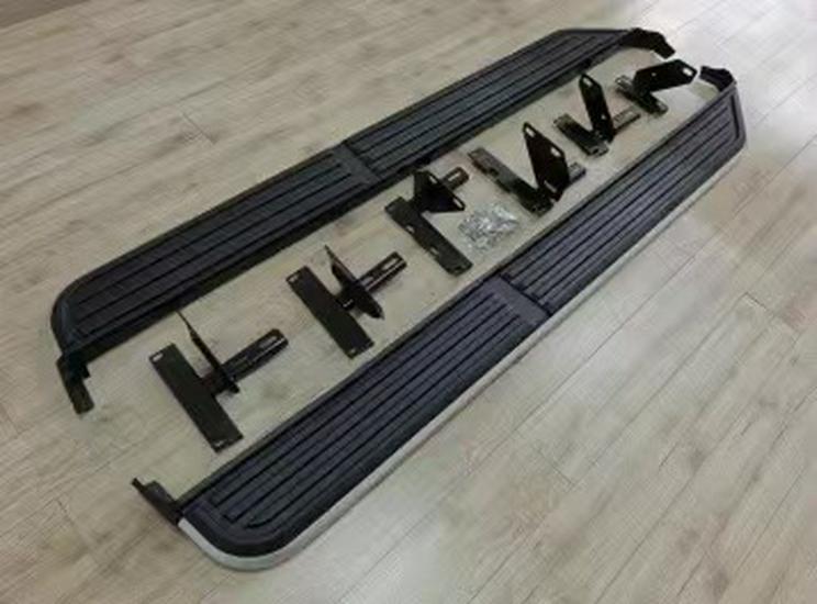 Land Rover Discovery Sport Серебристые Педали и Пороги