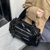 Женские Сумки на Плечо Уличный Стиль, Модные Заклепки Большая Вместимость Мотоциклетные Сумки, Новая Повседневная Сумка-Тоут Через Плечо